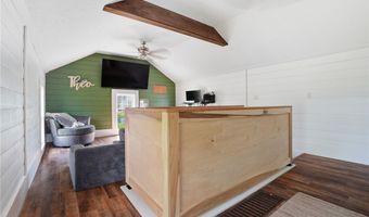 6246 Slater Rd, Andover, OH 44003