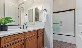 291 W YELLOWSTONE Way, Chandler, AZ 85248