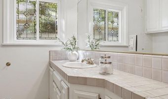515 Alahmar St N, Alhambra, CA 91801