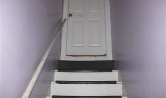 188 Greene Ln, Middletown, RI 02840