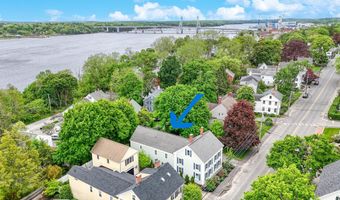 1059 Washington St, Bath, ME 04530