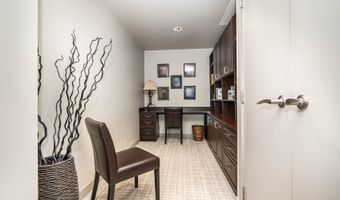 10650 NE 9th Place 1122, Bellevue, WA 98004