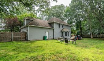 195 Oakland Beach Ave, Warwick, RI 02889