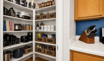 3940 Genoa Dr, Las Vegas, NV 89141