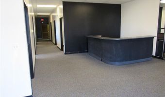 237 E Center Dr C, Alton, IL 62002