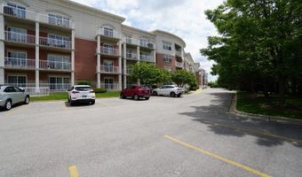 701 W Rand Rd 227, Arlington Heights, IL 60004