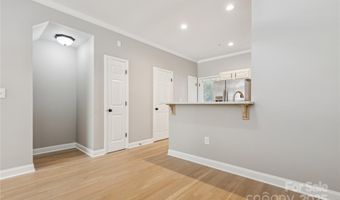 222-50 S Torrence St, Charlotte, NC 28204