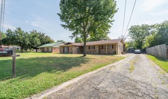 1104 Bowie St, Sulphur Springs, TX 75482