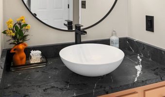 66 Aspenwood Dr, Bozeman, MT 59718