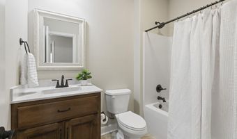 16210 Kyle Moran Dr, Athens, AL 35614