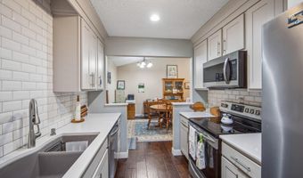 911 Mesa Verde Pl, Ames, IA 50014