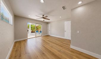 6513 ABACO Dr, Apollo Beach, FL 33572