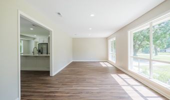813 Gordon Ave, Adel, GA 31620