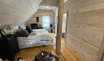 650 Airline Rd, Amherst, ME 04605