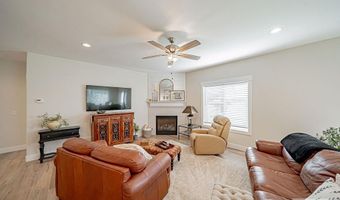 644 Silvermaple Dr, Ammon, ID 83401
