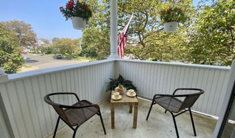 401 Garfield Ave, Avon By The Sea, NJ 07717