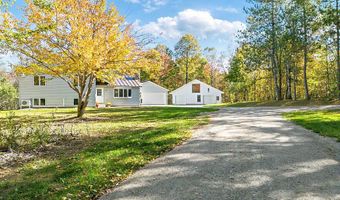 472 Dunn Rd, Belgrade, ME 04917