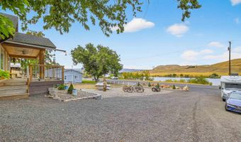 3650 Riverside Dr, Asotin, WA 99402
