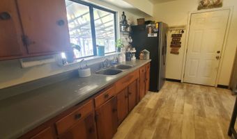 19368 Lucille St, Anderson, CA 96007