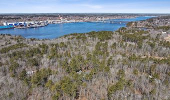 54 Stone Tree Rd, Arrowsic, ME 04530