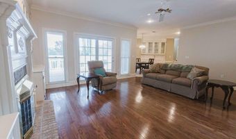 837 Southwind Ln, Brandon, MS 39047