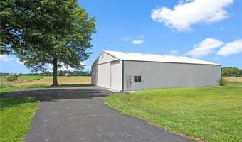 22617 155th St, Basehor, KS 66007