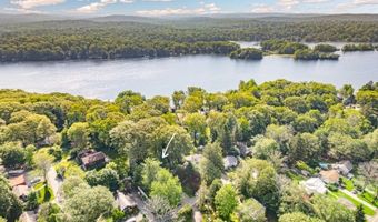 222 Alturas Rd, Alloway, NJ 07422