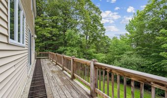 530 West Rd, Barnard, VT 05031