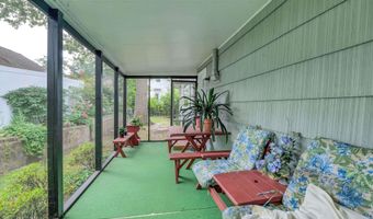 139 Pennsylvania Ave, Absecon, NJ 08201