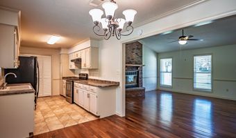 122 Hemlock Rd, Batesville, MS 38606