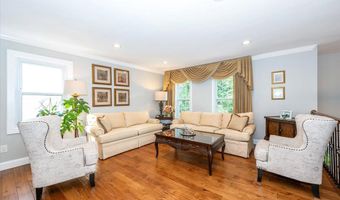 4926 KING DAVID Blvd, Annandale, VA 22003