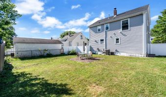 3 N Smith St N, Avenel, NJ 07001
