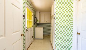 2021 W Broad Ave, Albany, GA 31707