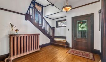 21 Laurel Ave, Auburn, ME 04210