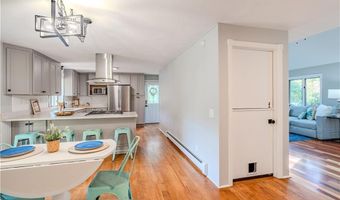 79 Lake Dr, Glocester, RI 02814