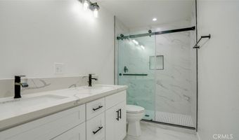 856 W 47th St, Los Angeles, CA 90037