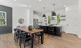 3725 Isabella Ave, Cincinnati, OH 45209