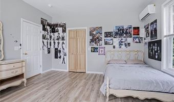 152 Laurel Hill Ave, Burrillville, RI 02859