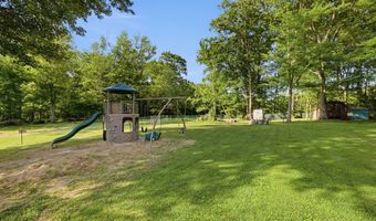 141 Hop River Rd, Coventry, CT 06238