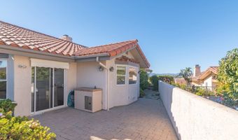 1023 Ridge Heights Dr, Fallbrook, CA 92028