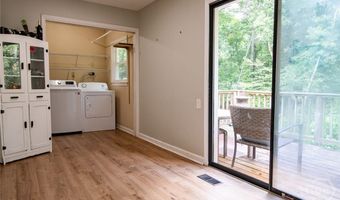 152 Spalding Ct, Athens, GA 30605
