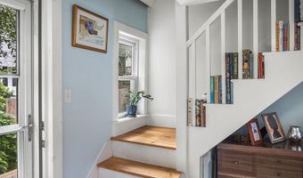 26 Wesley St Ct, Bath, ME 04530