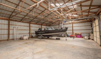 19686 Lawrence 1180, Aurora, MO 65605