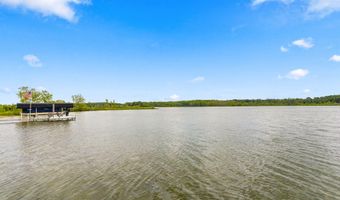 3235 Lakeview Dr, Allegan, MI 49010