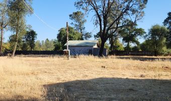 16880 Laverne Ln, Anderson, CA 96007