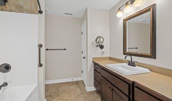 3330 Kellygreen Ct, Angola, IN 46703