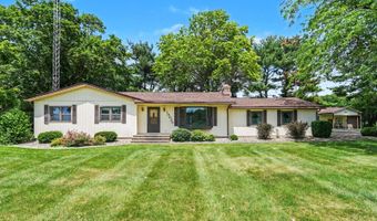 10020 15th Rd, Argos, IN 46501