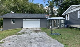 108 Southview Ave, Ava, MO 65608