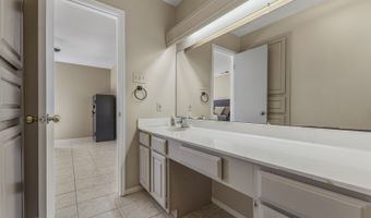 138 BIG OAK Dr, Adkins, TX 78101