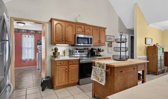 17926 Glenwood Dr, Abingdon, VA 24211